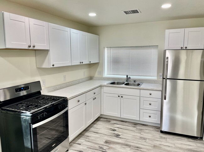 4301 Mesa Grande Pl SE Unidad B