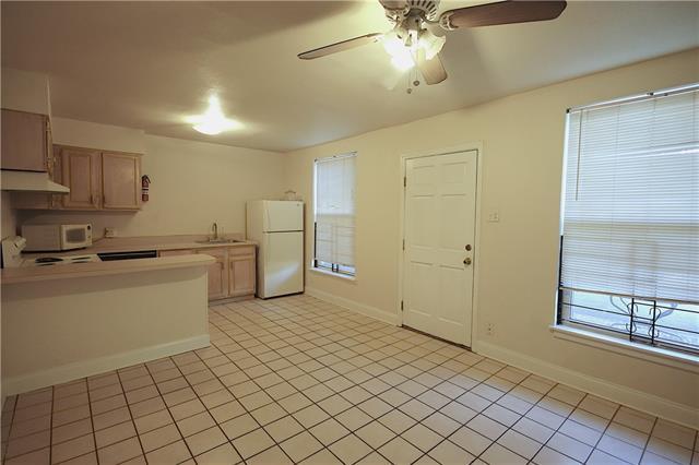 Photo - 7522 Benjamin St