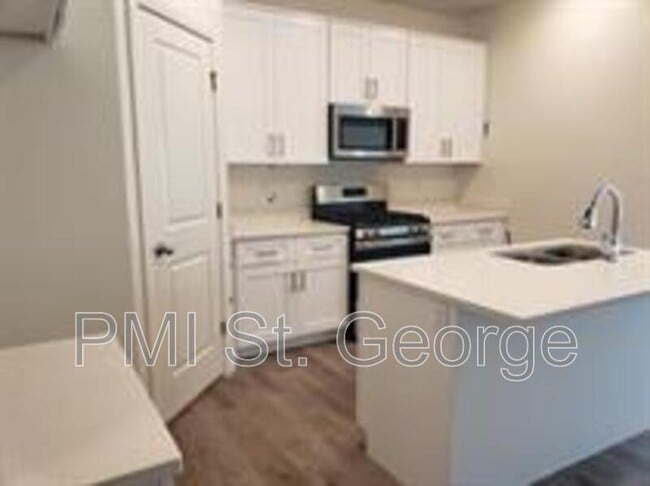 Photo - 350 W Old Hwy 91