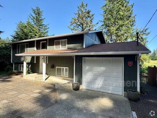 Building Photo - 71 E Rainbow Dr Rental