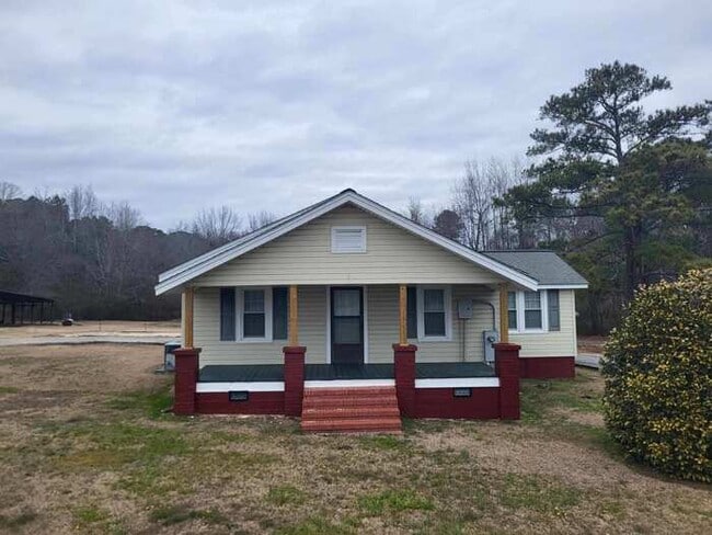 Building Photo - 500 Ivey Rd