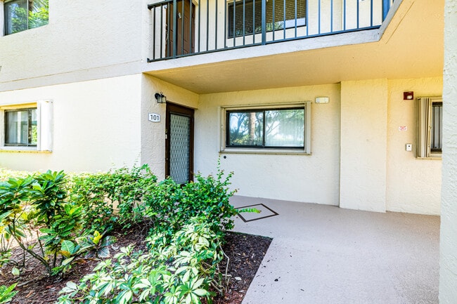 Photo - 15324 Lakes of Delray Blvd Unit 101