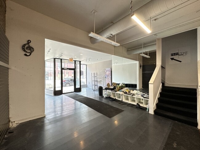 Photo - 1654 W Chicago Ave Unit 2