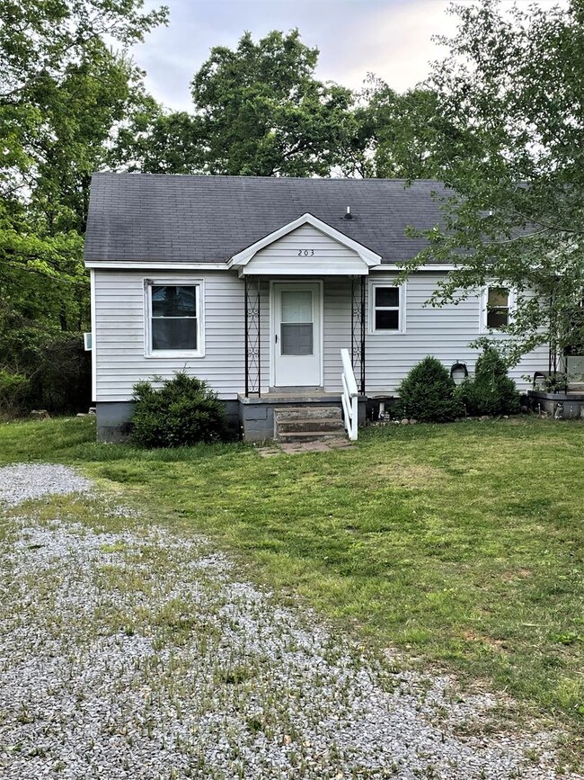 The Sunset Court Duplex for rent Near Dove... - The Sunset Court Duplex for rent Near Dove... House
