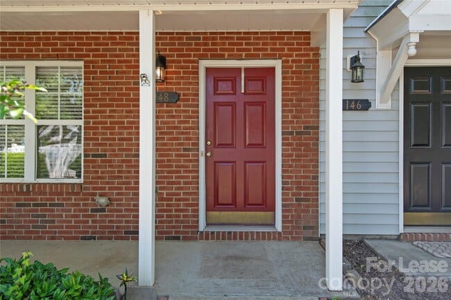 Photo - 148 Mangum Cir