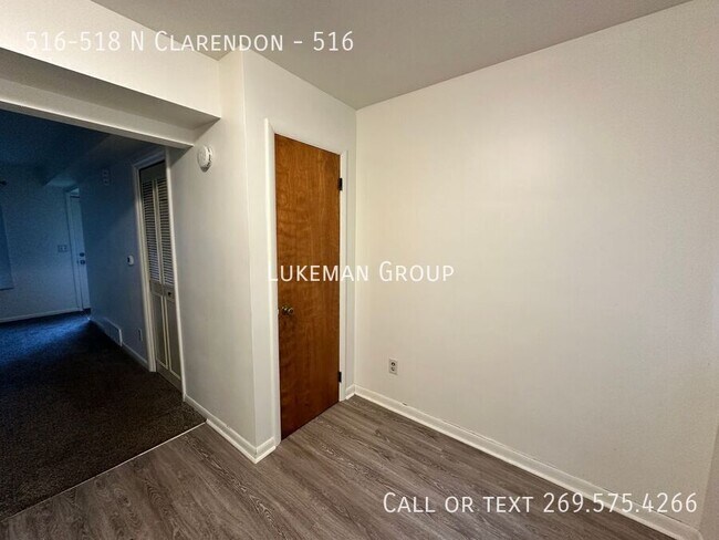 Photo - 516-518 N Clarendon-516 Unit 516
