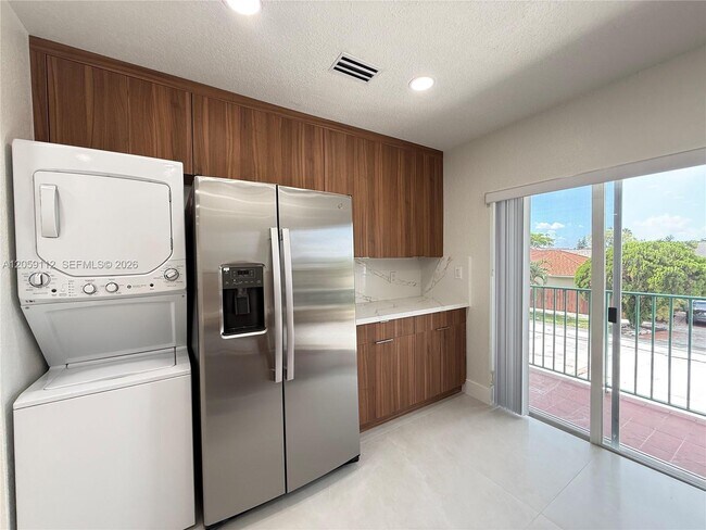 Photo - 3514 W 76th St Unit 201