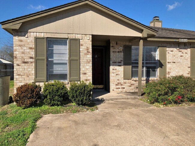 Building Photo - 3615EL Unit A