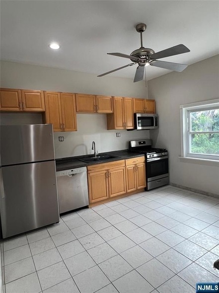 Photo - 510 Shaler Blvd Casa