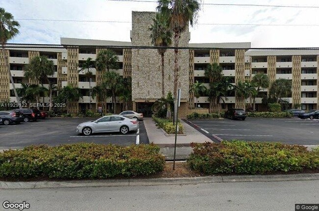 Photo - 301 Golden Isles Dr Unit 506