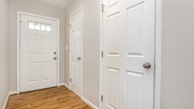 Photo - 3 bedroom, 2 bathroom, open concept home in the heart of Virginia Beach!