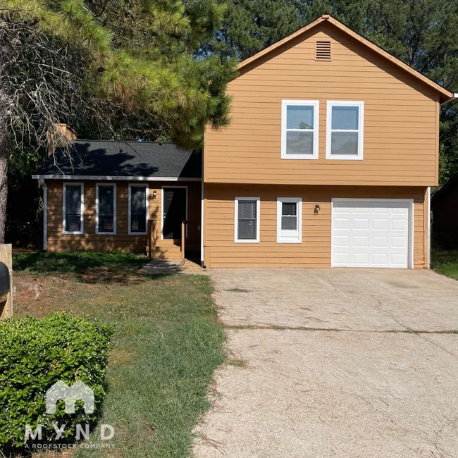 Building Photo - 947 Mainstreet Lake Dr Rental
