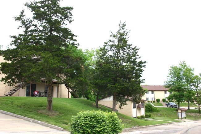 Photo - Hidden Oaks Apartments Unit 405F