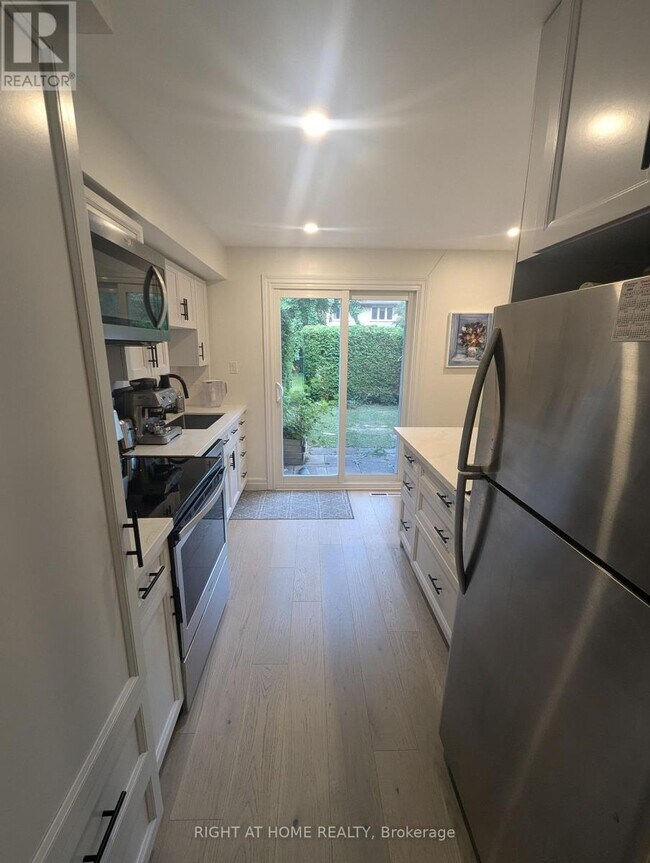 Photo - 6 Broadpath Rd