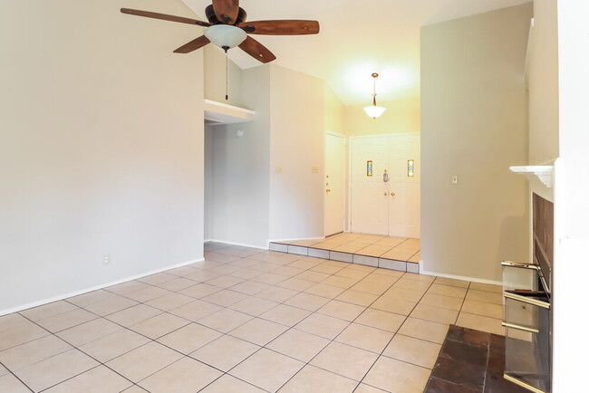 Photo - 2605 Mountainview Dr