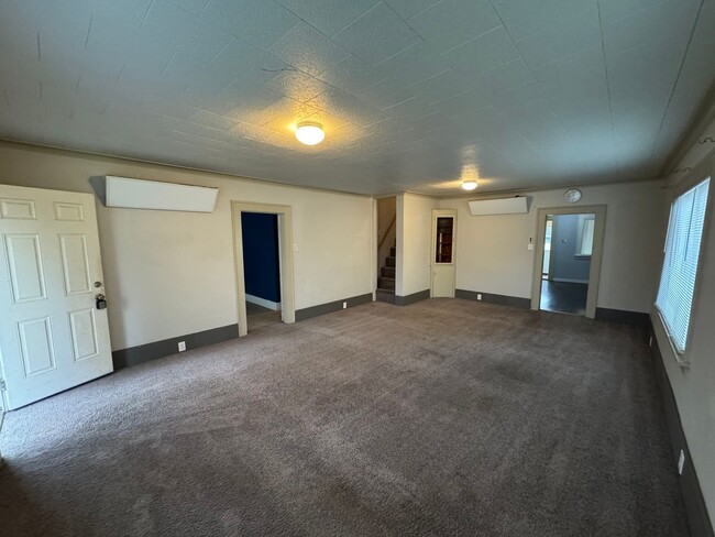 Photo - Charming House in Bellingham - 4 Bedroom 1.5 Bathroom