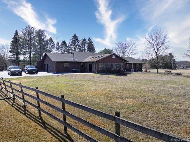 Photo - 565 Prosperous Valley Rd