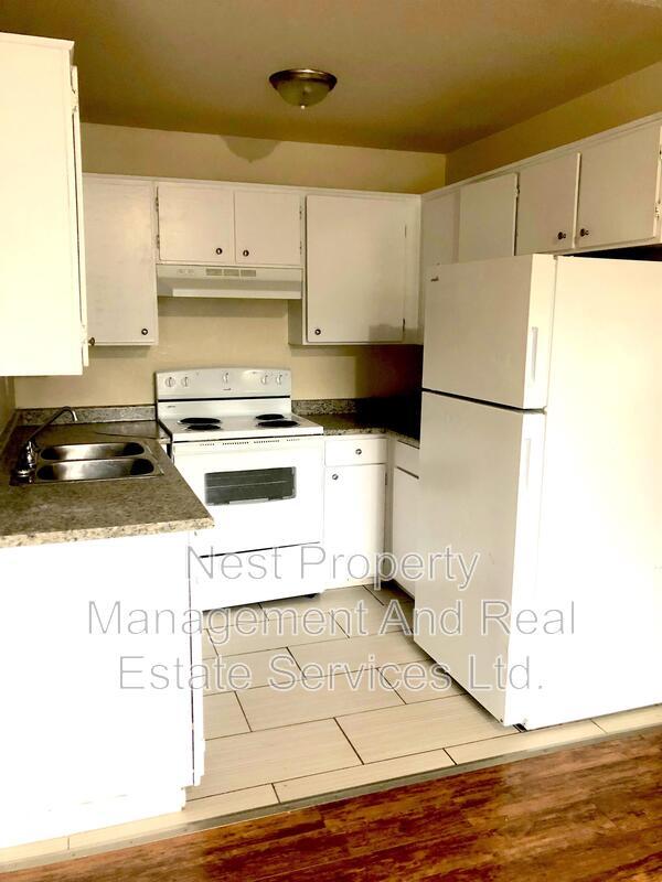Photo - 2647 Oak St