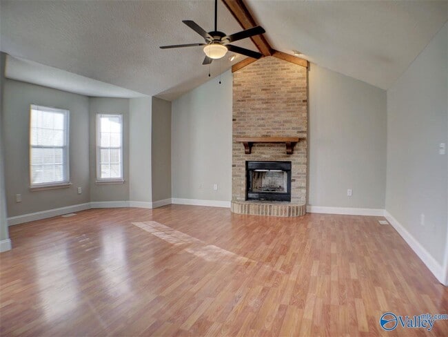 Photo - 112 Suddith Ln