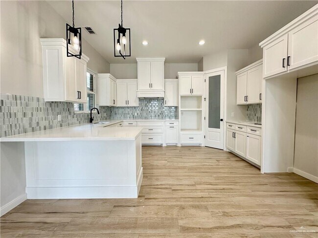 Photo - 13 Kilgore Ave