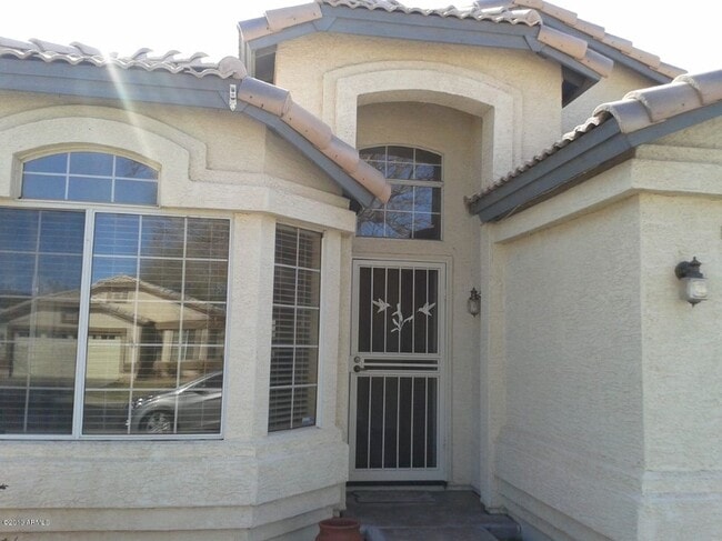 Photo - 143 W Smoke Tree Rd