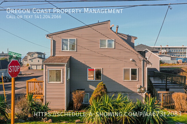 Building Photo - 531 NW 32nd St