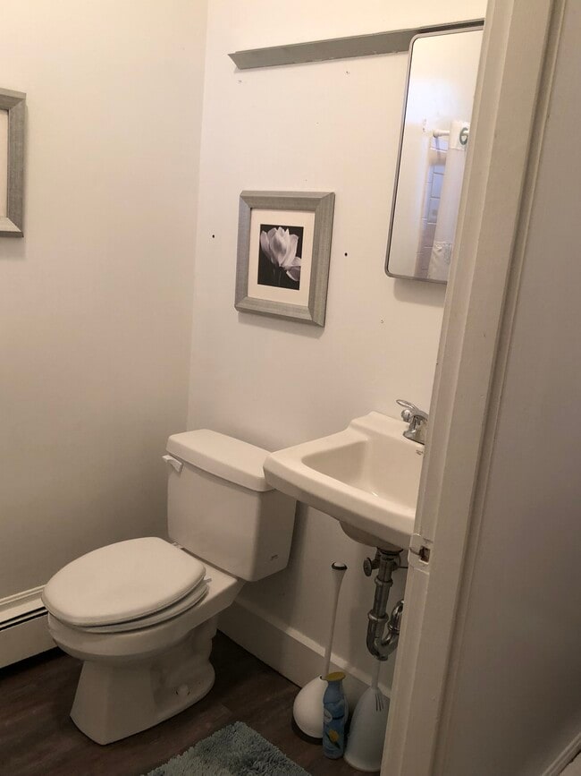 Photo - 167 Pleasant St Unit 1