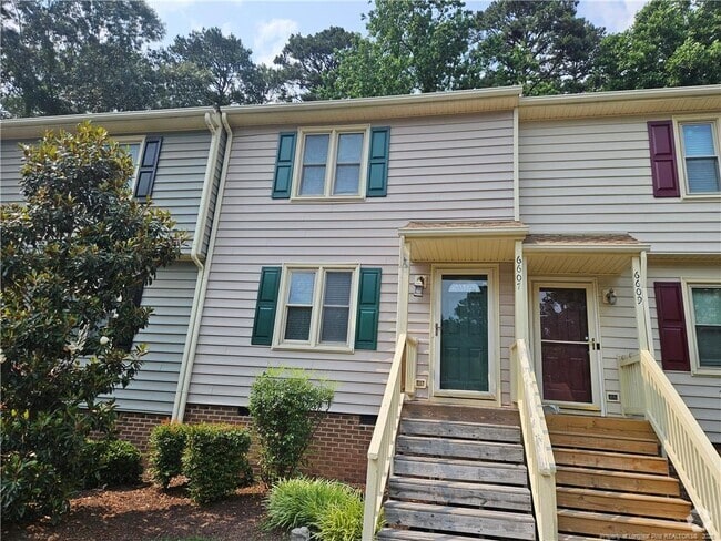 Building Photo - 6607 English Ivy Ln Rental