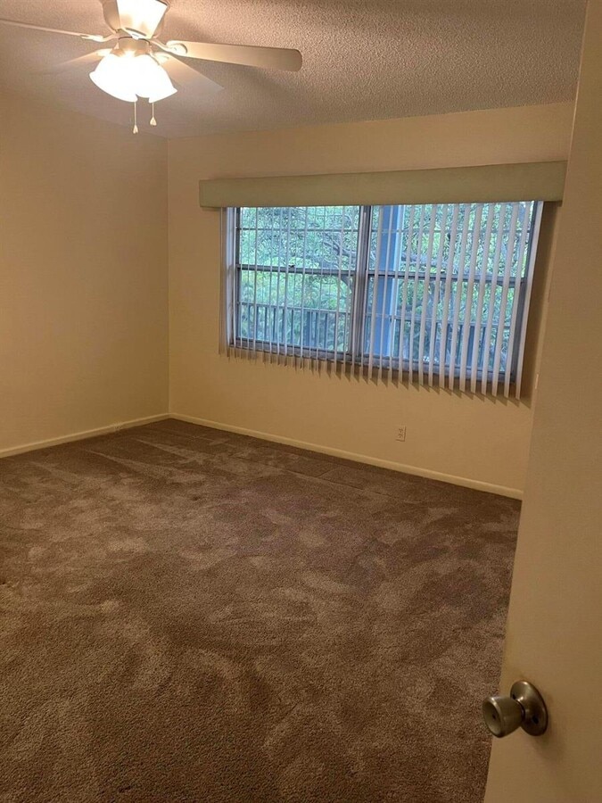 Photo - 12600 SW 5th Ct Unit 304