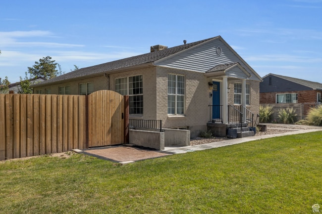 Photo - 676 N 1200 W