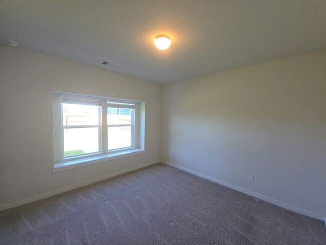 Building Photo - 7543 Coral Ter Dr