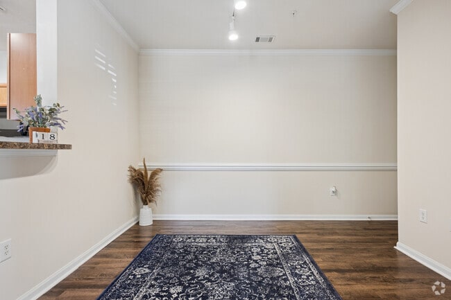 2BR, 2BA - 1,133SF - Dining Room