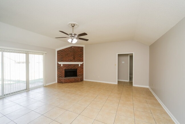 Photo - 7920 Wentworth Dr