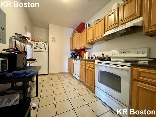 Photo - 4 Egremont Rd Unit 4