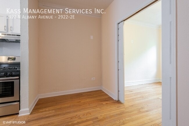 Photo - 2922 N Albany Ave Unit 2922-2E