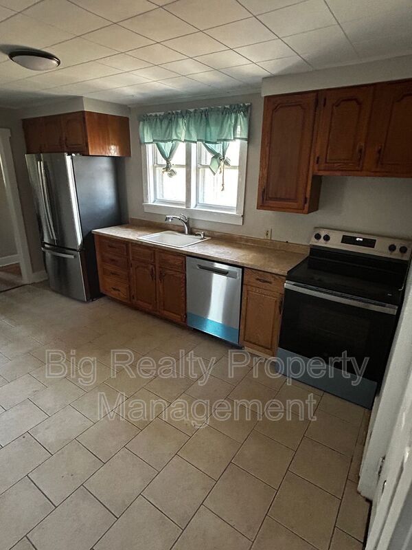 Photo - 10 Boraten Rd Unit 1