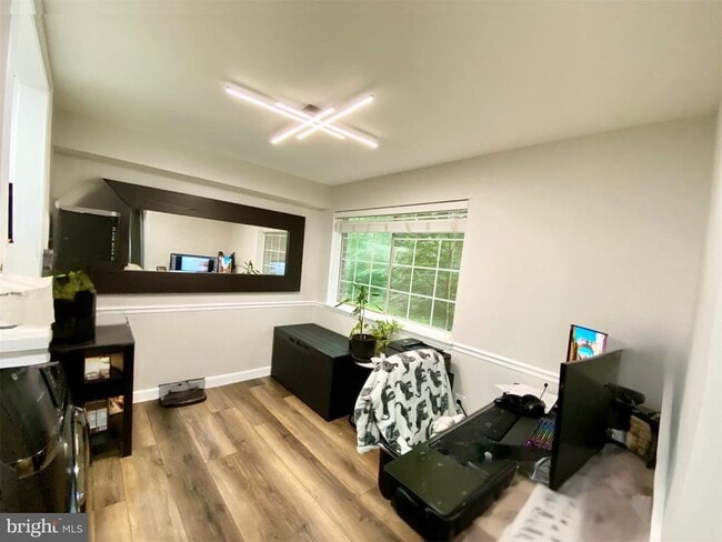 Photo - 1533 Colonial Dr Unit T2
