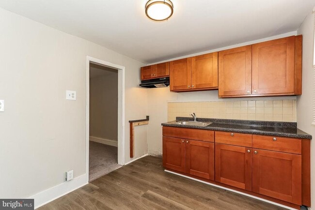 Photo - 5453 Trinity St