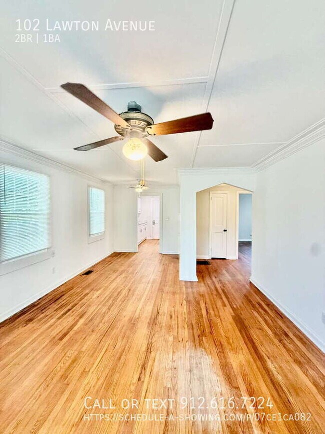 Photo - 102 Lawton Ave