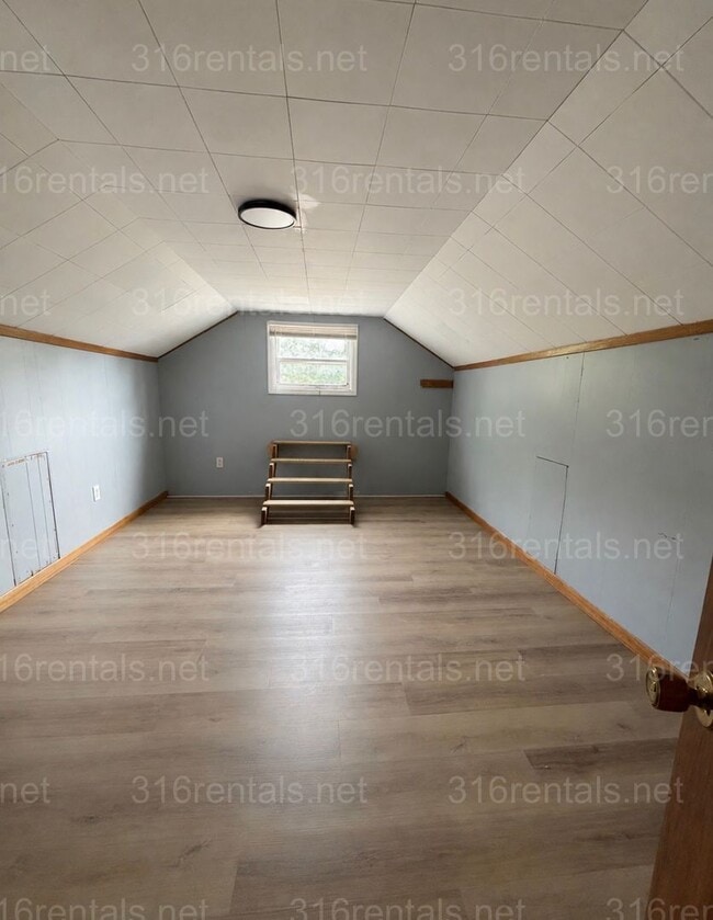Photo - 503 N Summit St