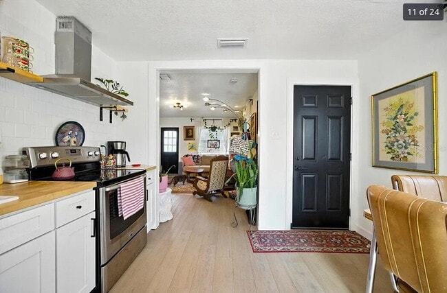 Photo - 1466 15th St S