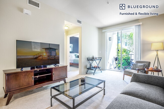 Photo - 5535 Westlawn Ave Unit FL3-ID139