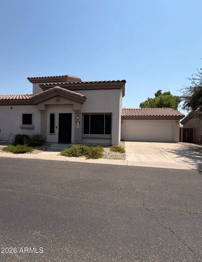 Building Photo - 15603 N 79th Dr