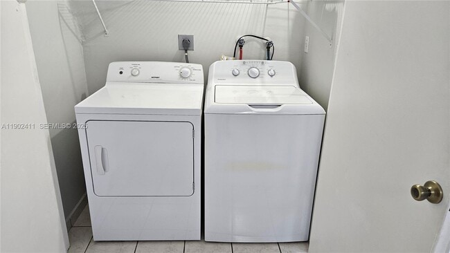 Photo - 8079 NW 8th St Unidad 9