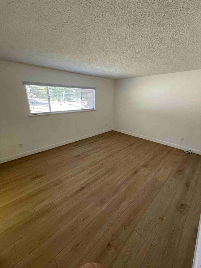 Photo - SOUTH OF THE BLVD. HOME IN WOODLAND HILLS!