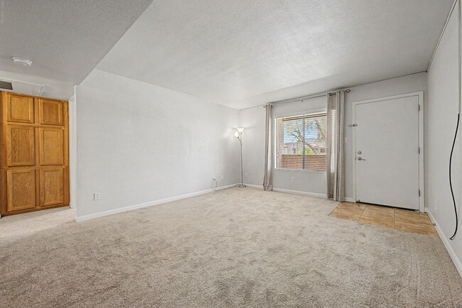 Photo - 5995 N 78th St