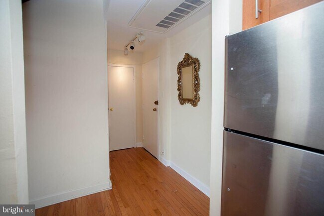 Photo - 1851 Columbia Rd NW Unit 600