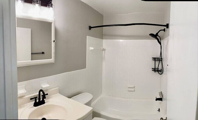 Photo - 4555 MacArthur Blvd NW Unit 208