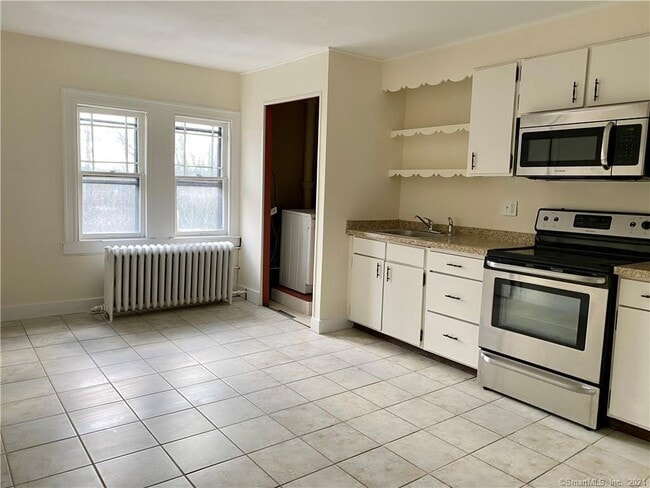 Photo - 242 S Main St Unit C