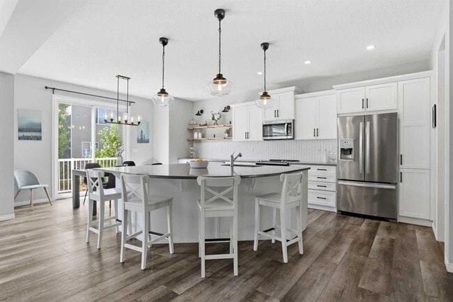 Spacious 3,000+ Sq. Ft. Yorkville Home | Up to 4 Bedrooms | Double Garage (IP60)